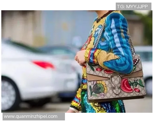 足球明星白衬衫高清图片展示尽显风采与魅力的时尚瞬间