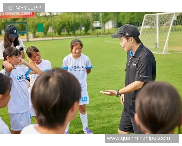 探秘中国足球背后的真实故事与生活点滴